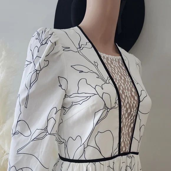 Elliatt Off White Floral Black Print Open Lace V- Neck Long Sleeve Maxi Dress - Picture 4 of 7